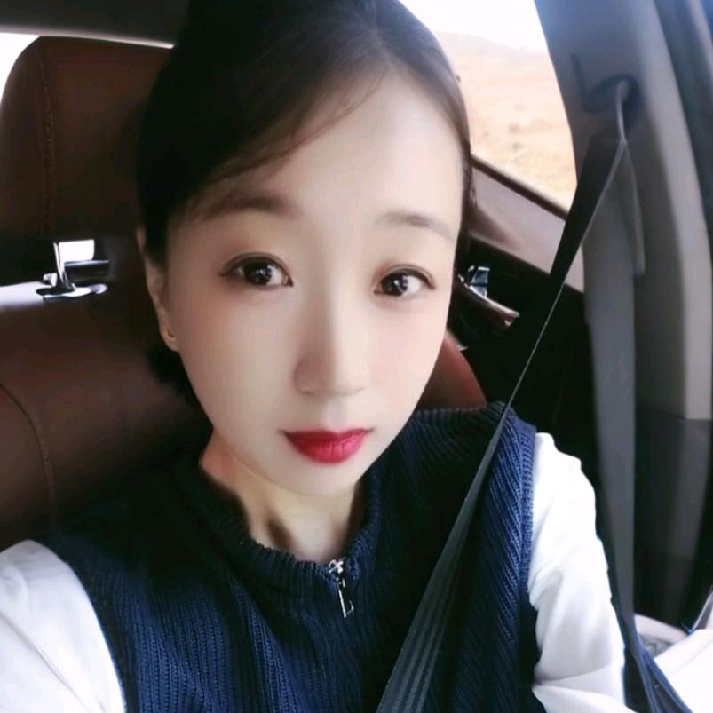 范范（单亲妈妈）