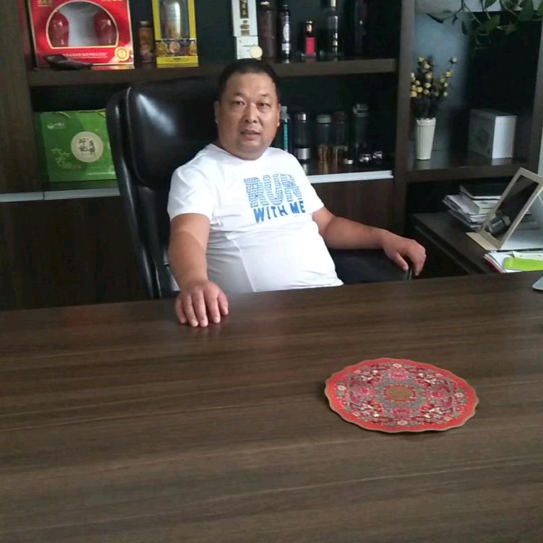 顺理成 张