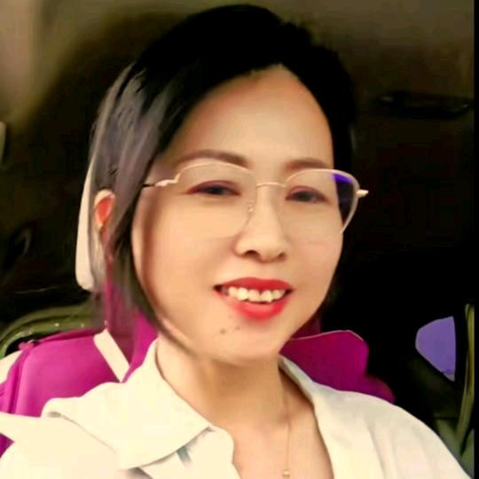 欣宝……心里只缺一个懂我的你