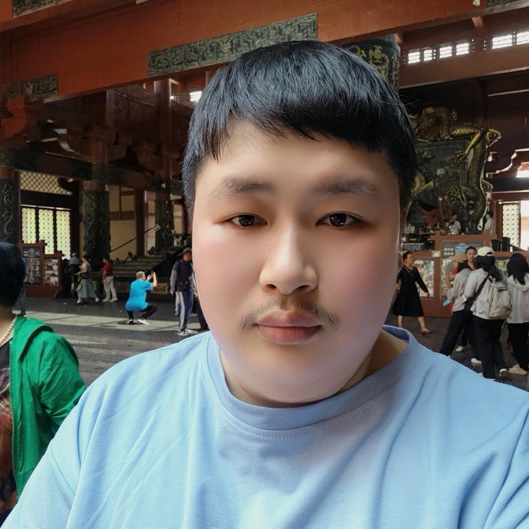 舞林萌主😊