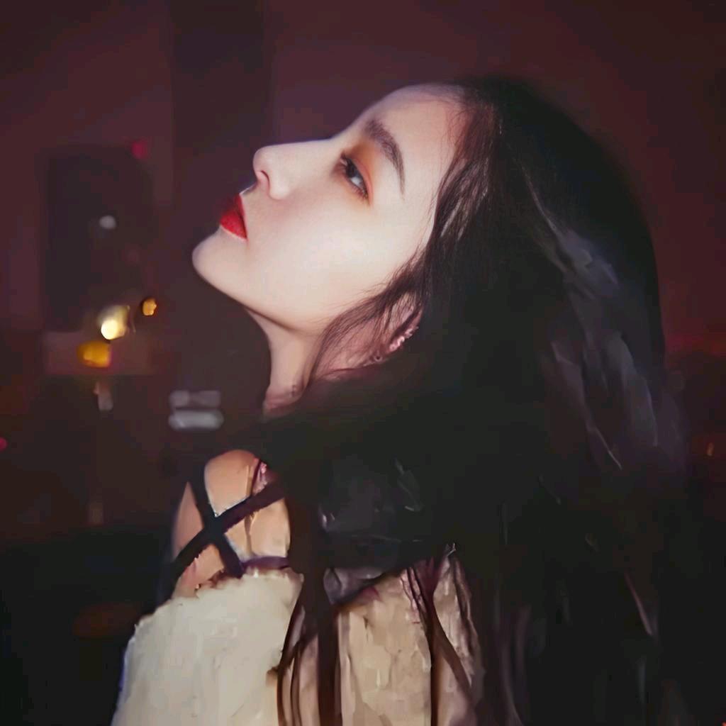 ◉‿◉