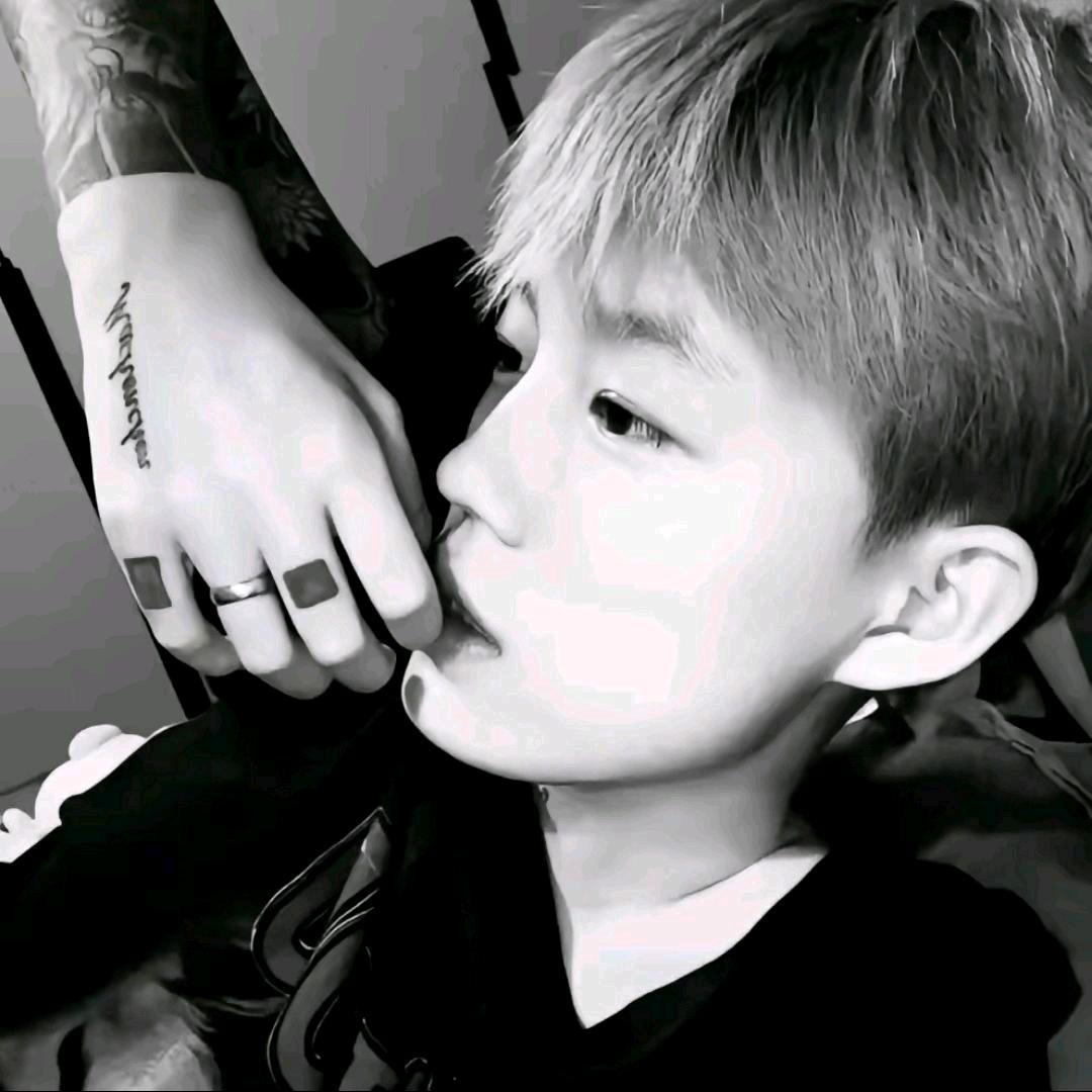 为爱🌈走✌️天涯