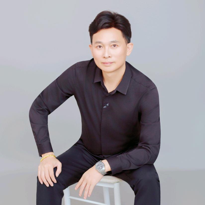 武冈都梁华府幼儿园罗老师