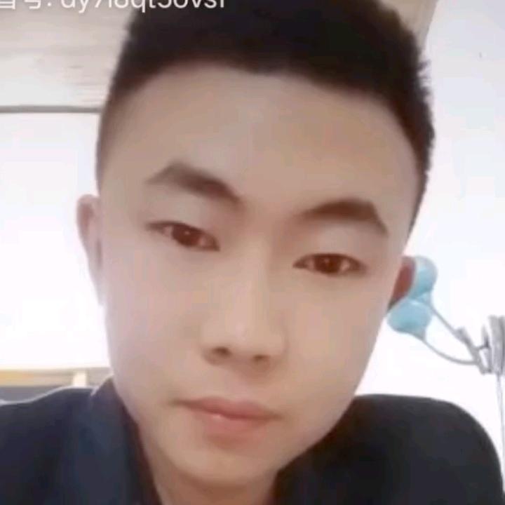 luo♥(｡🌿((开心))🌿🌲