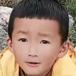 次仁修车。👌