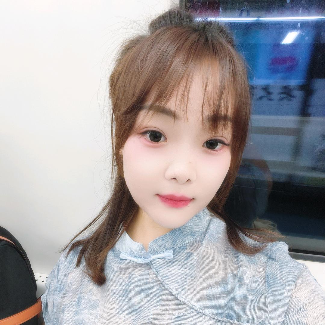 ᥫᩣ张温柔🌸