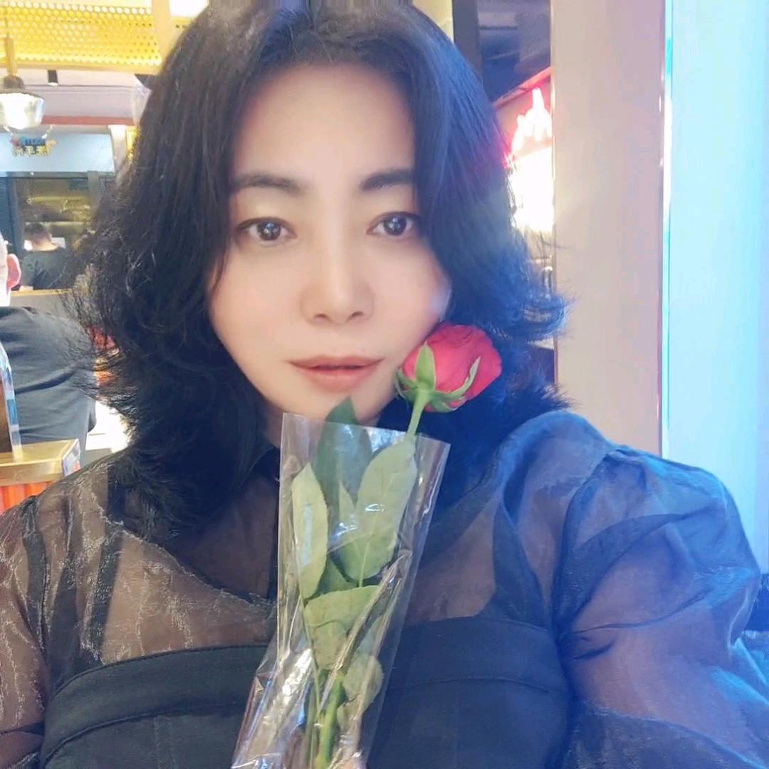 慧姐外贸轻奢服饰