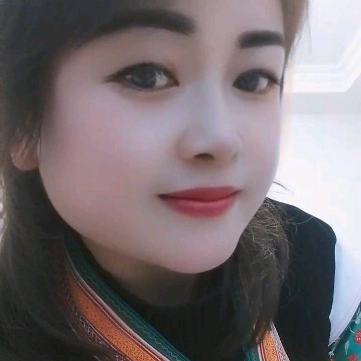 哭泣的百荷