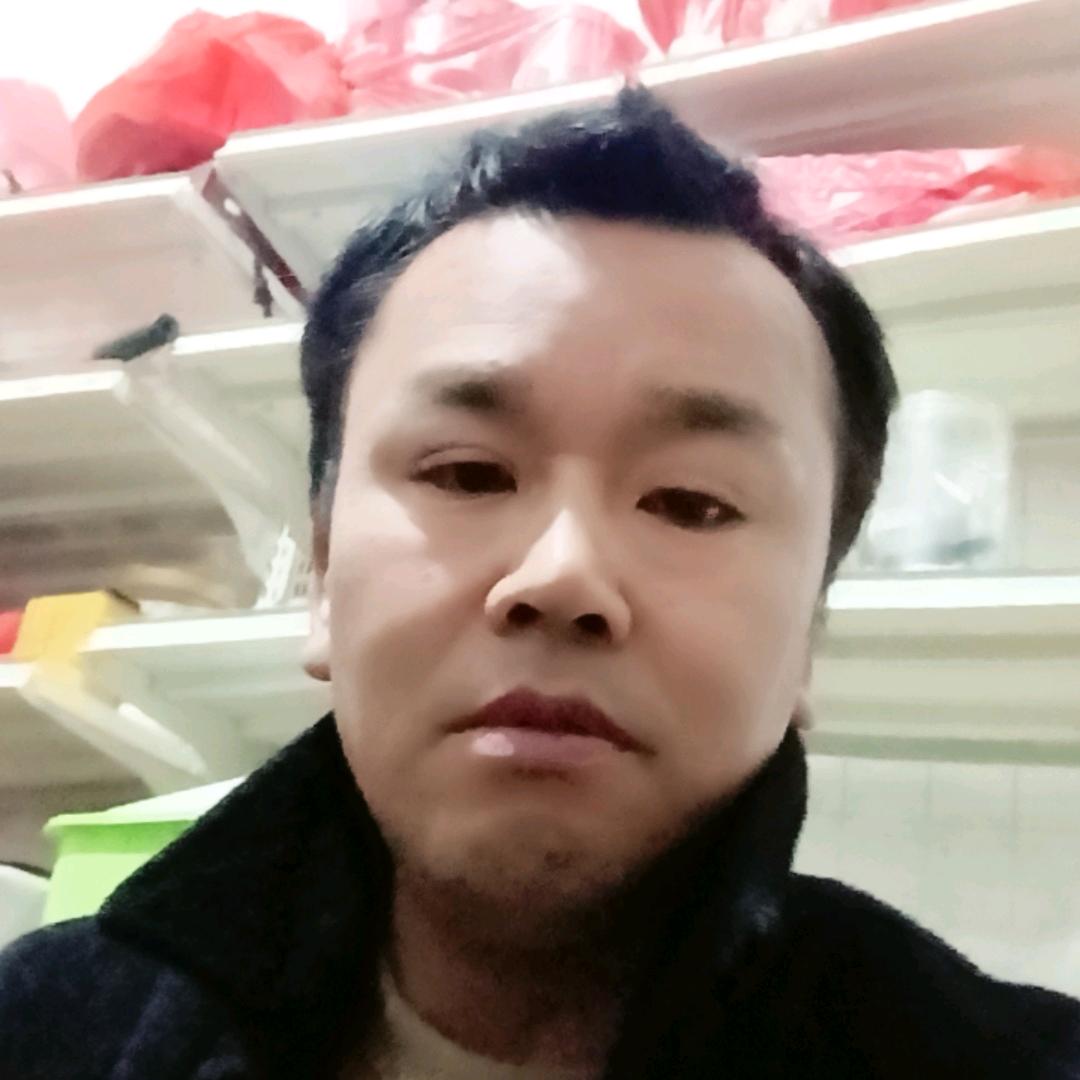 阿龙