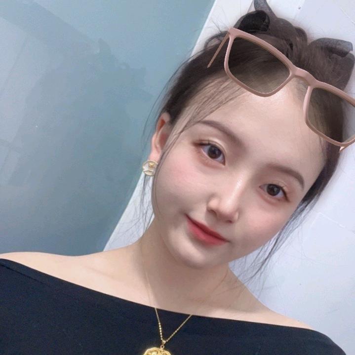 方泰 先晋~ 是小蓉呀～