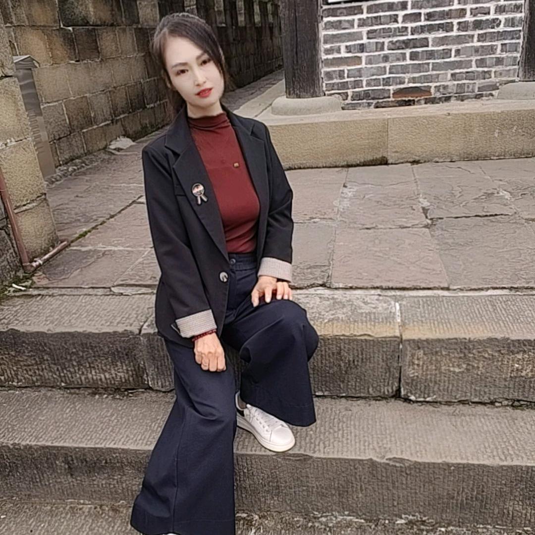 miss杨   拒绝私聊