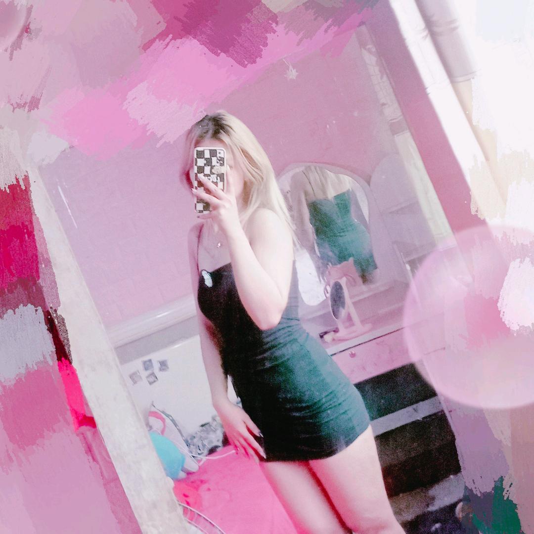 小女孩 🏳️‍🌈❤️