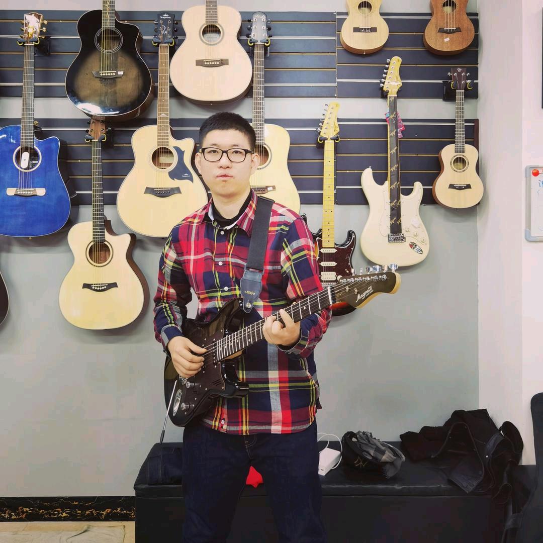 贝斯王子🤴🎸🎸👍👍 大庆