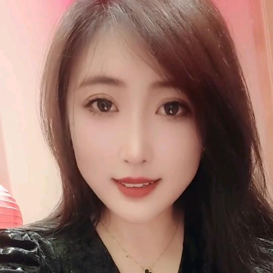 丫头吖