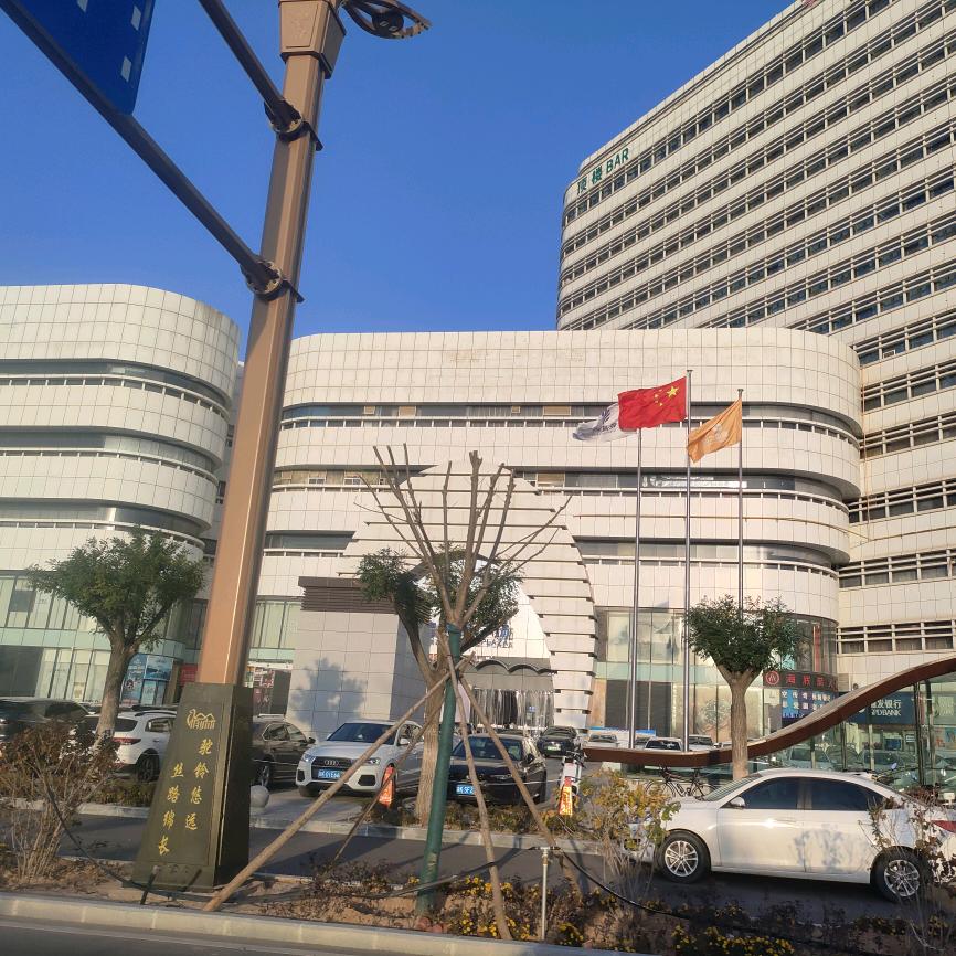 轻声飞扬