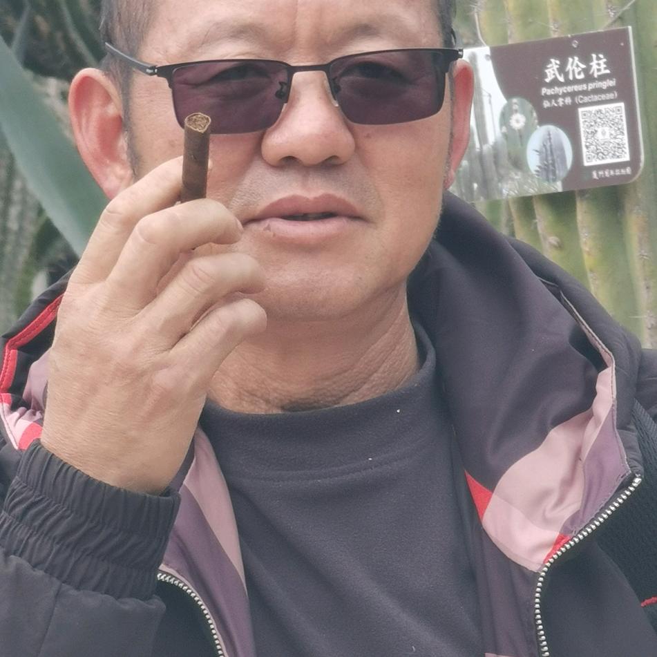 开心过好每一天*左