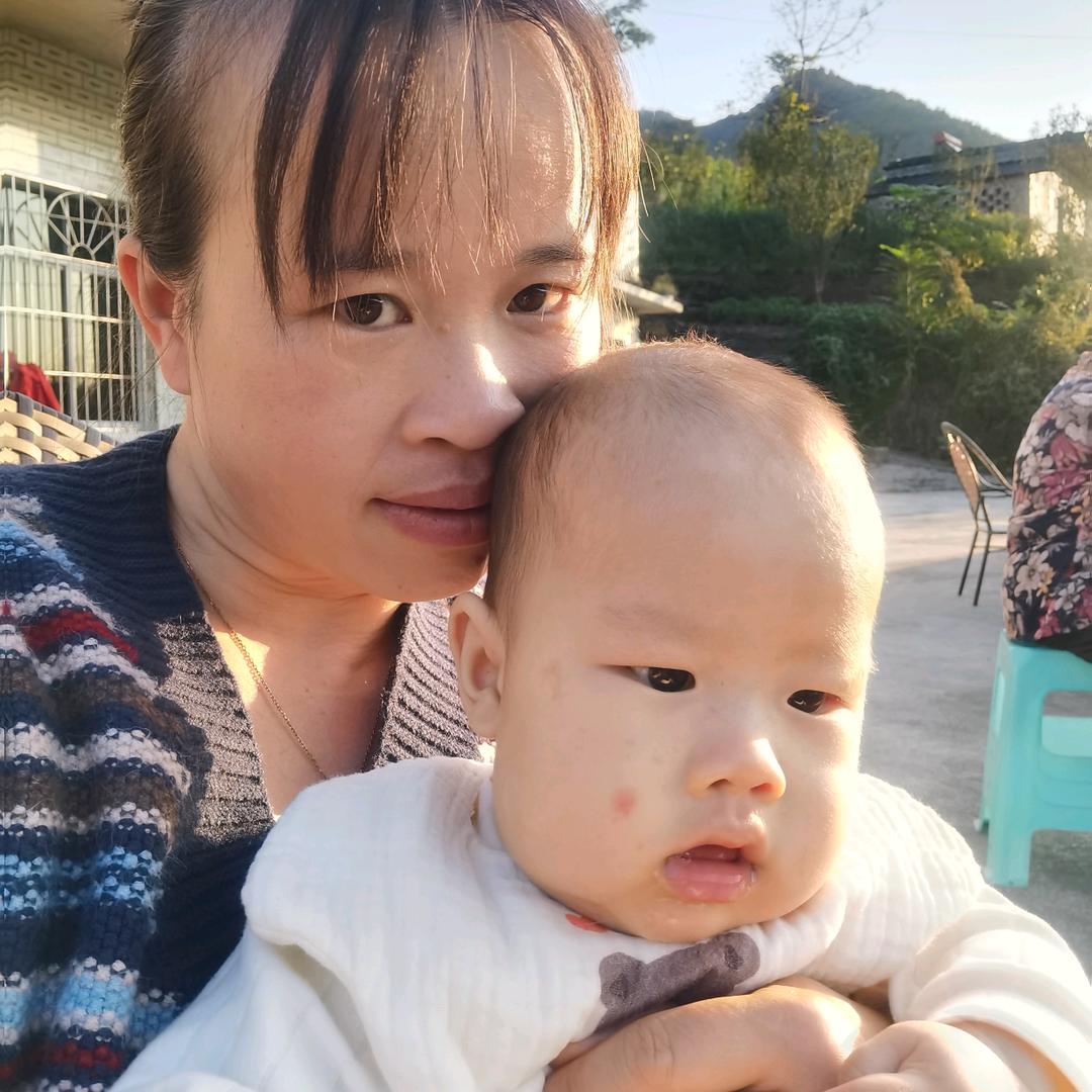 梅梅姐（养蚕）🔥