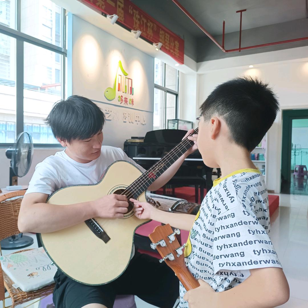 宁都县哆来咪琴行