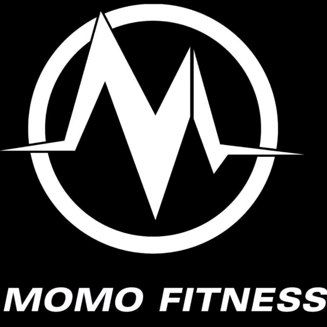 MOMO游泳健身