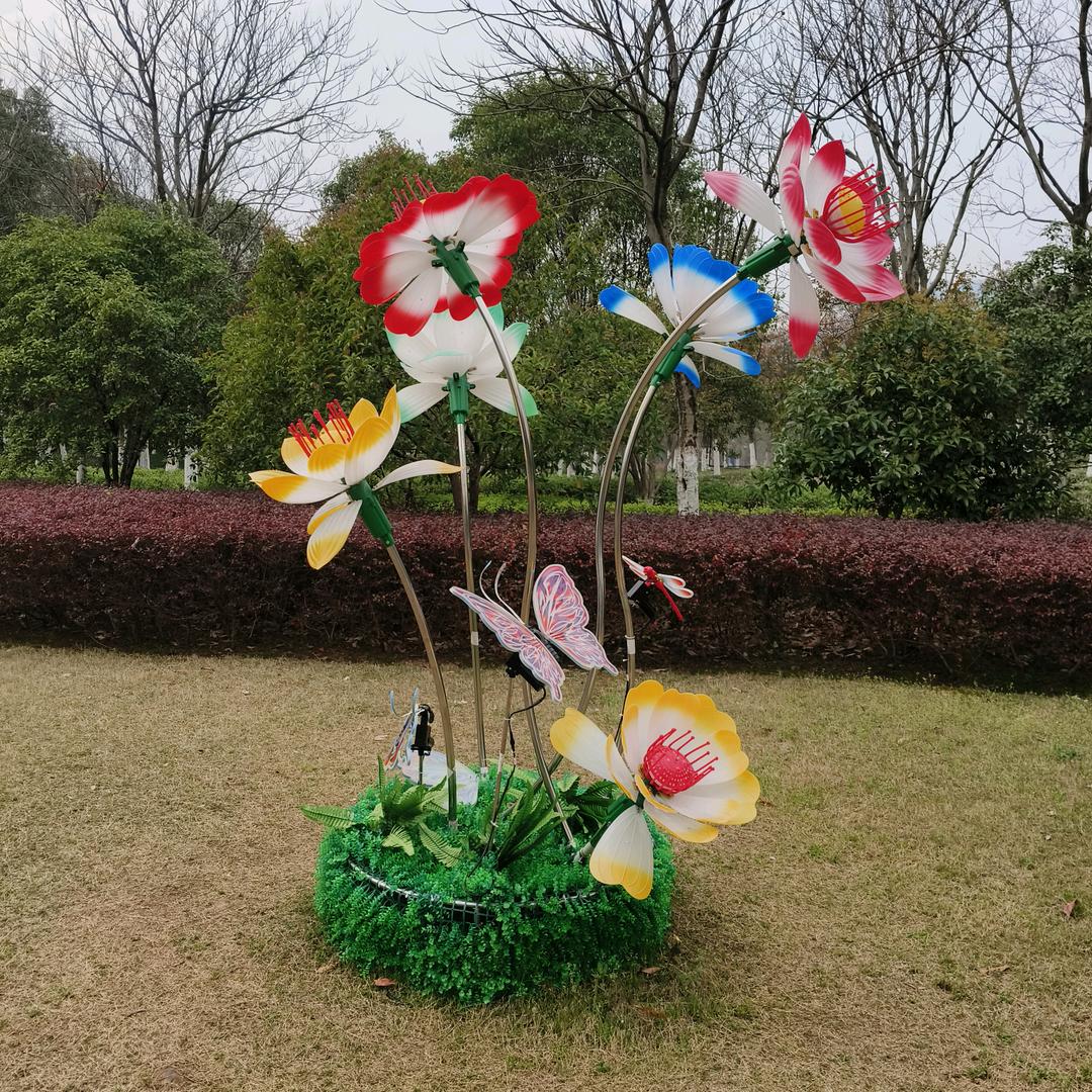 占翠荣