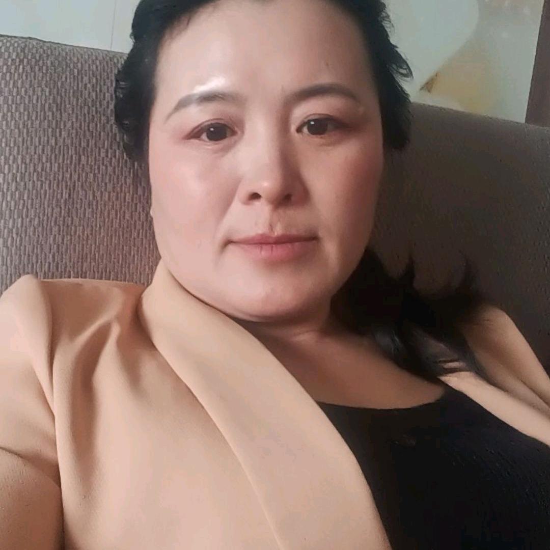 努力奋斗的单身妈妈
