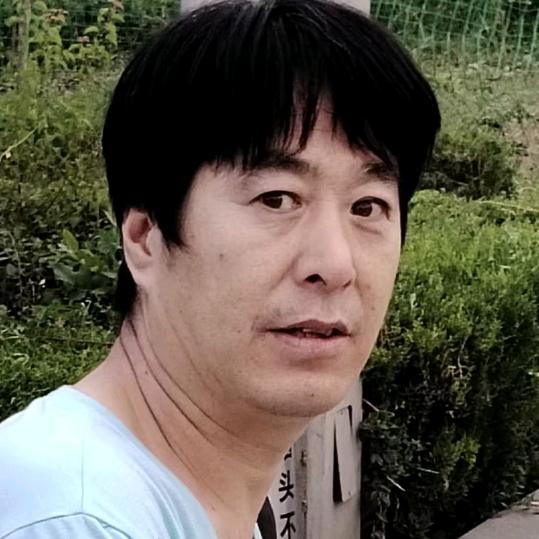 揽月追梦
