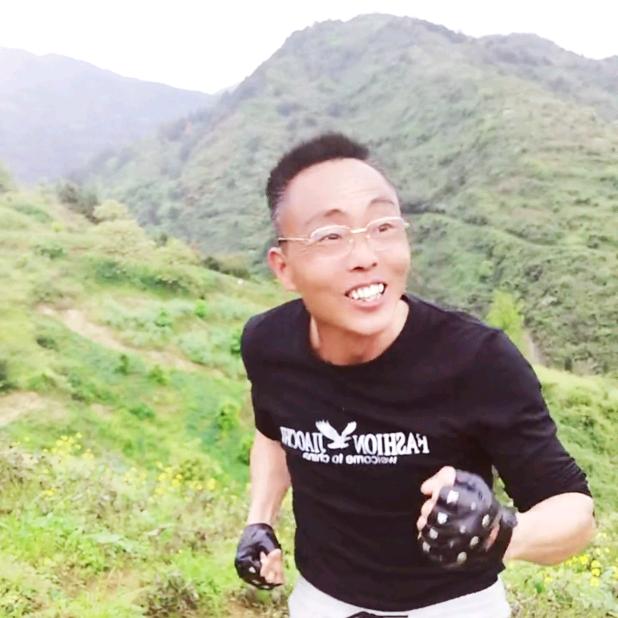 云龙疯哥<收徒>