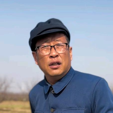 新时代的小小村主任