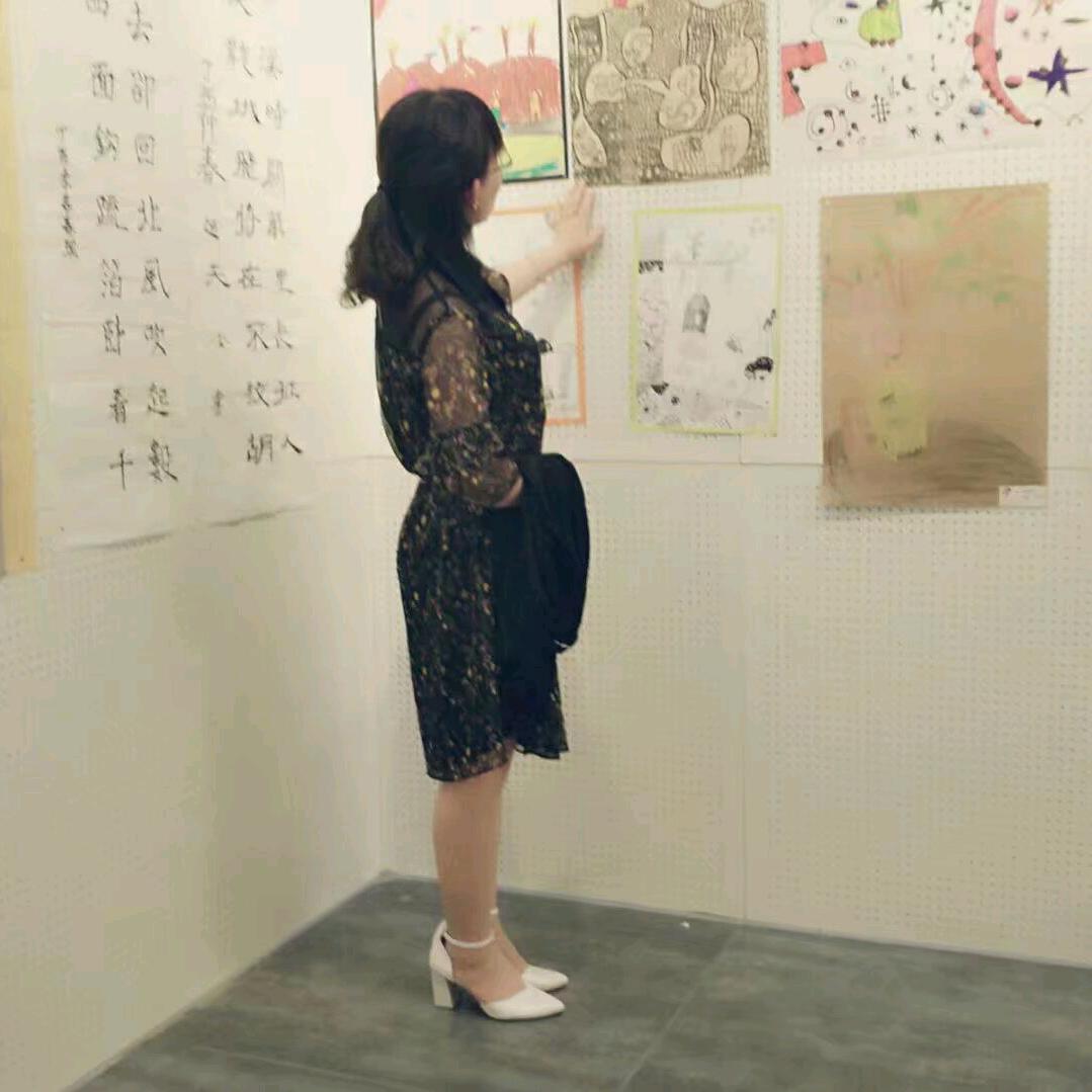 良知书画院的灵汐