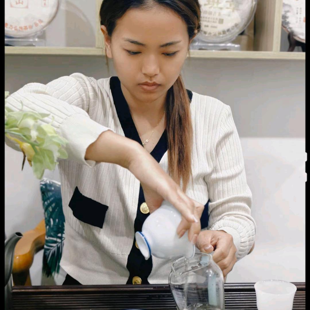 阮阮阮