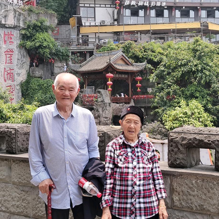 幸福老太太.