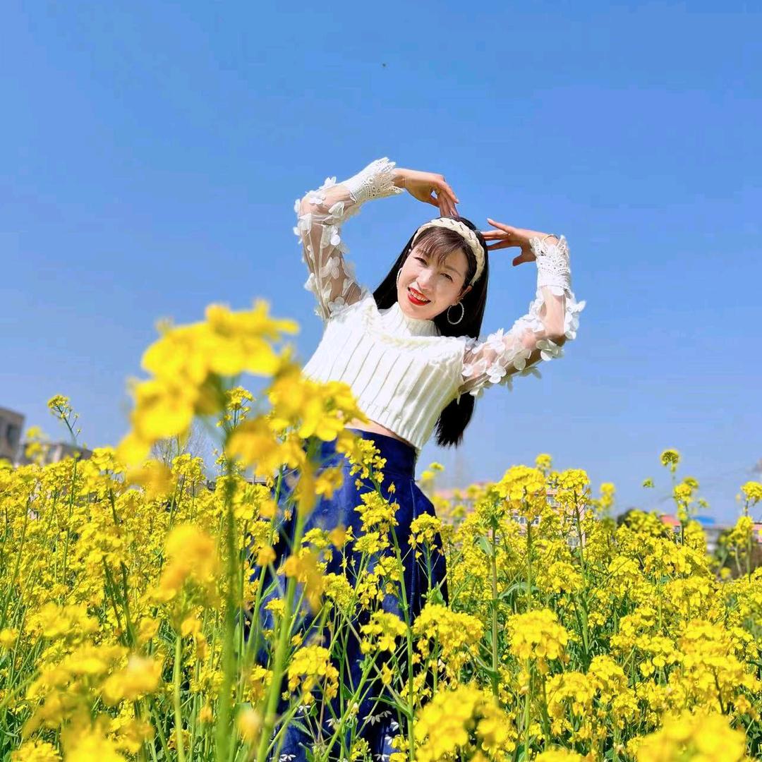 崔红美容店《老板娘》