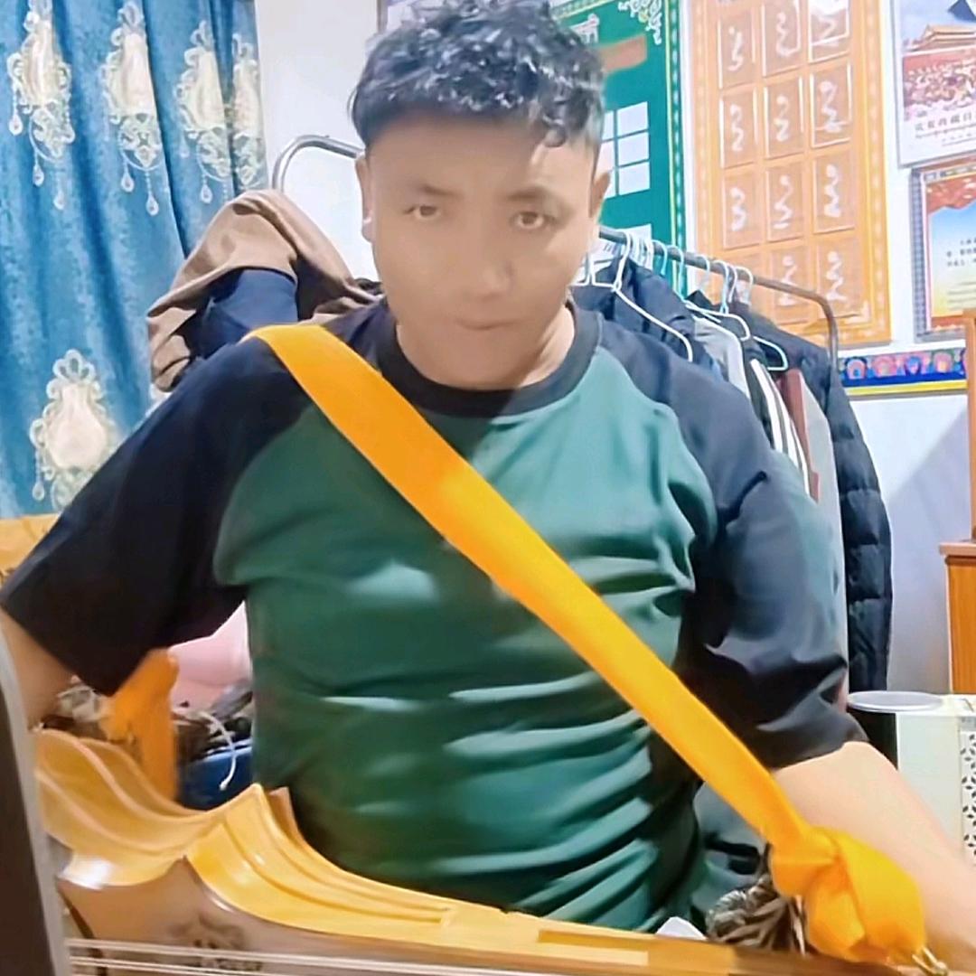 谢玉扎次