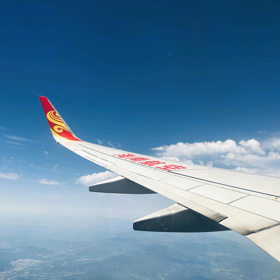 曌曌空曌