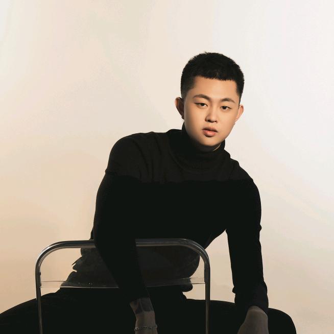 英哲-