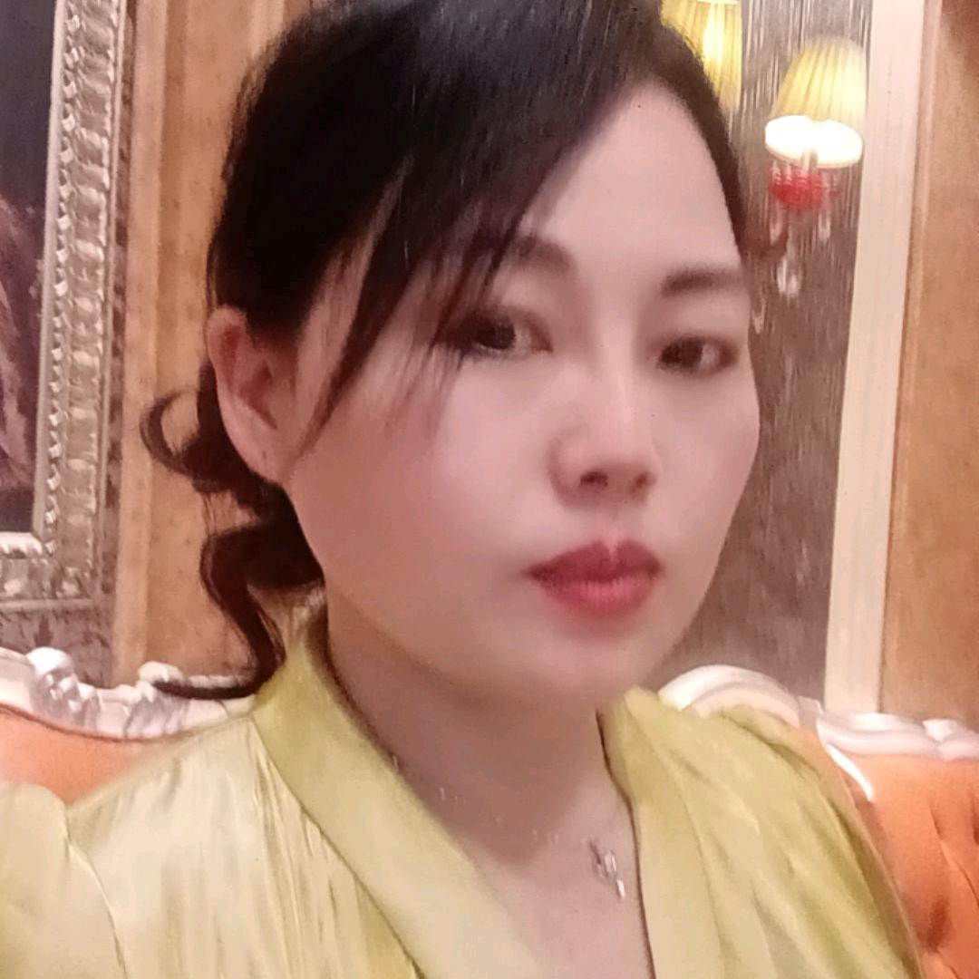 时尚品质衣坊店