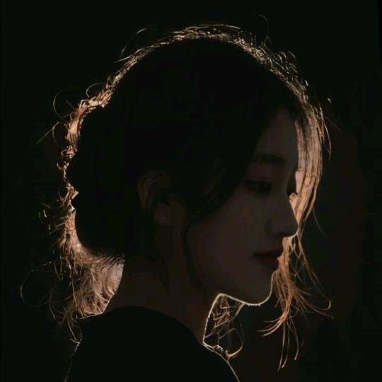 边吉拉🦋