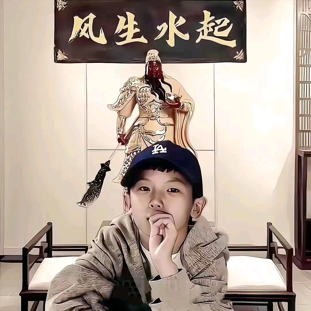 碳水教父(˵¯͒〰¯͒˵)