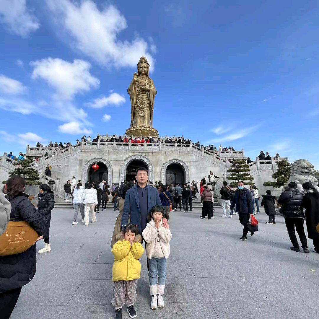 （王先生）