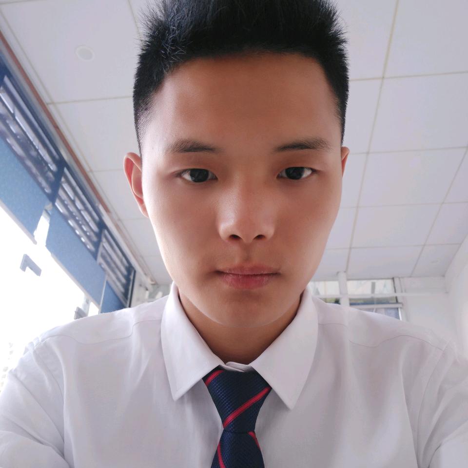 Ang邱