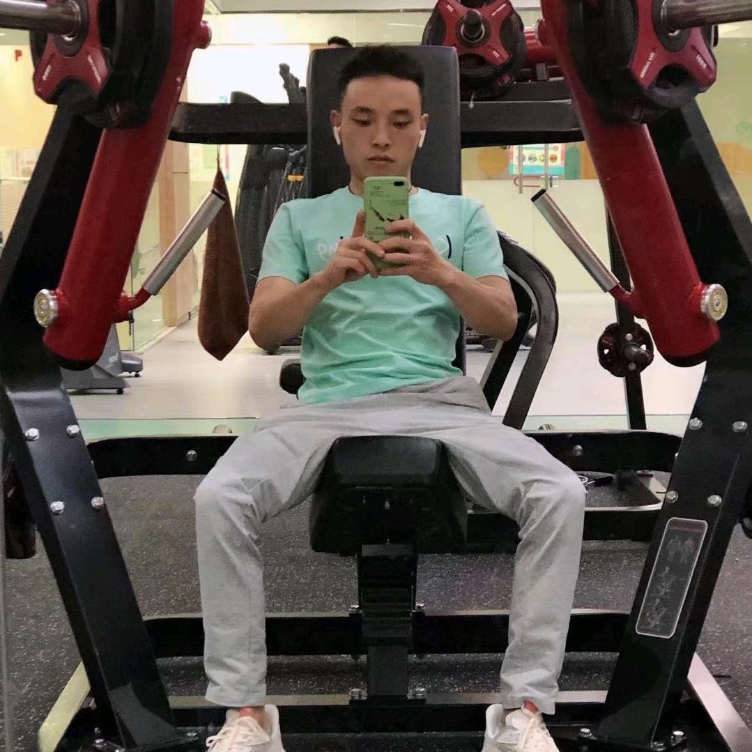 小华爱健身