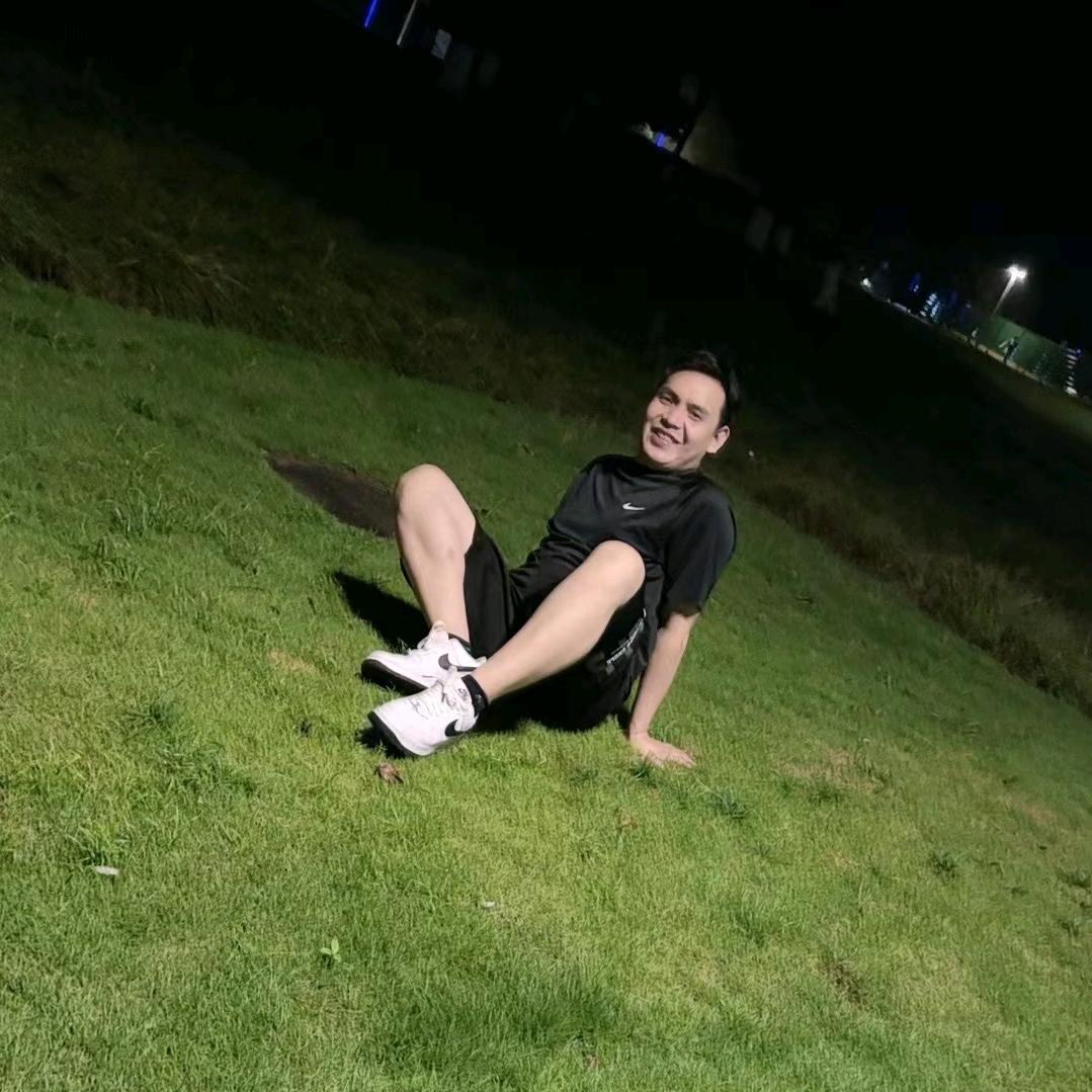 用微笑面对人生