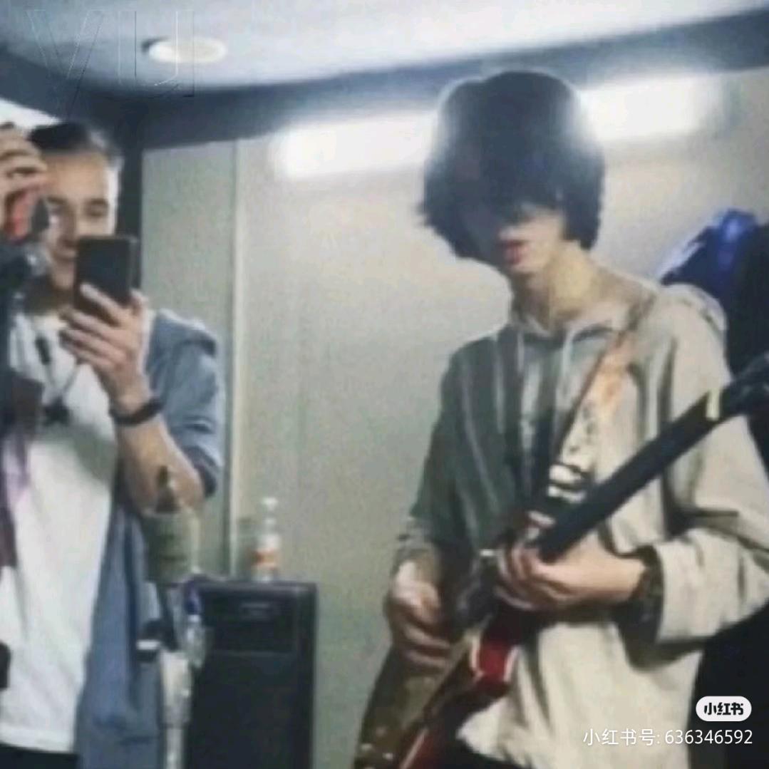 小荀讲西哲（我是贝斯手Joshua）