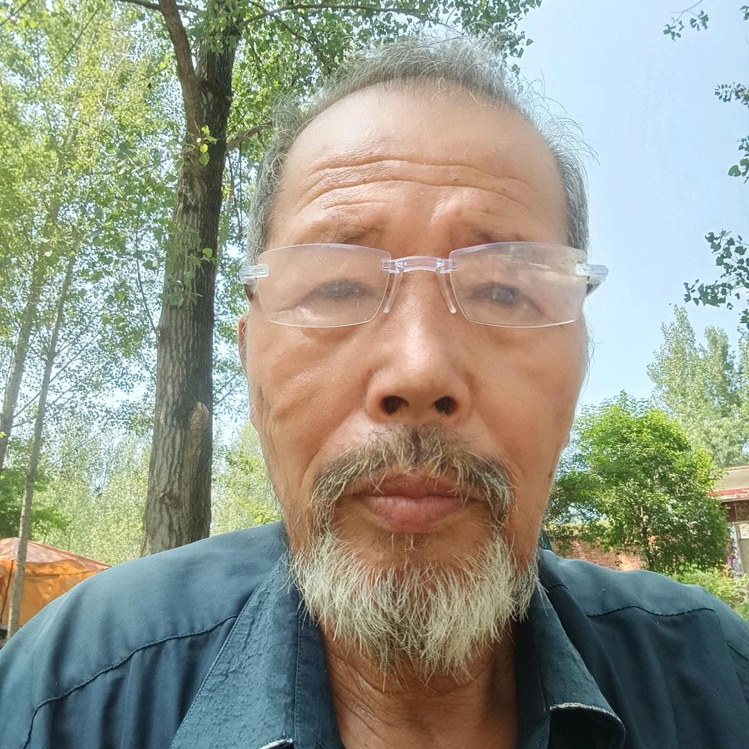 段学礼蜂业场，六和养殖合作社。
