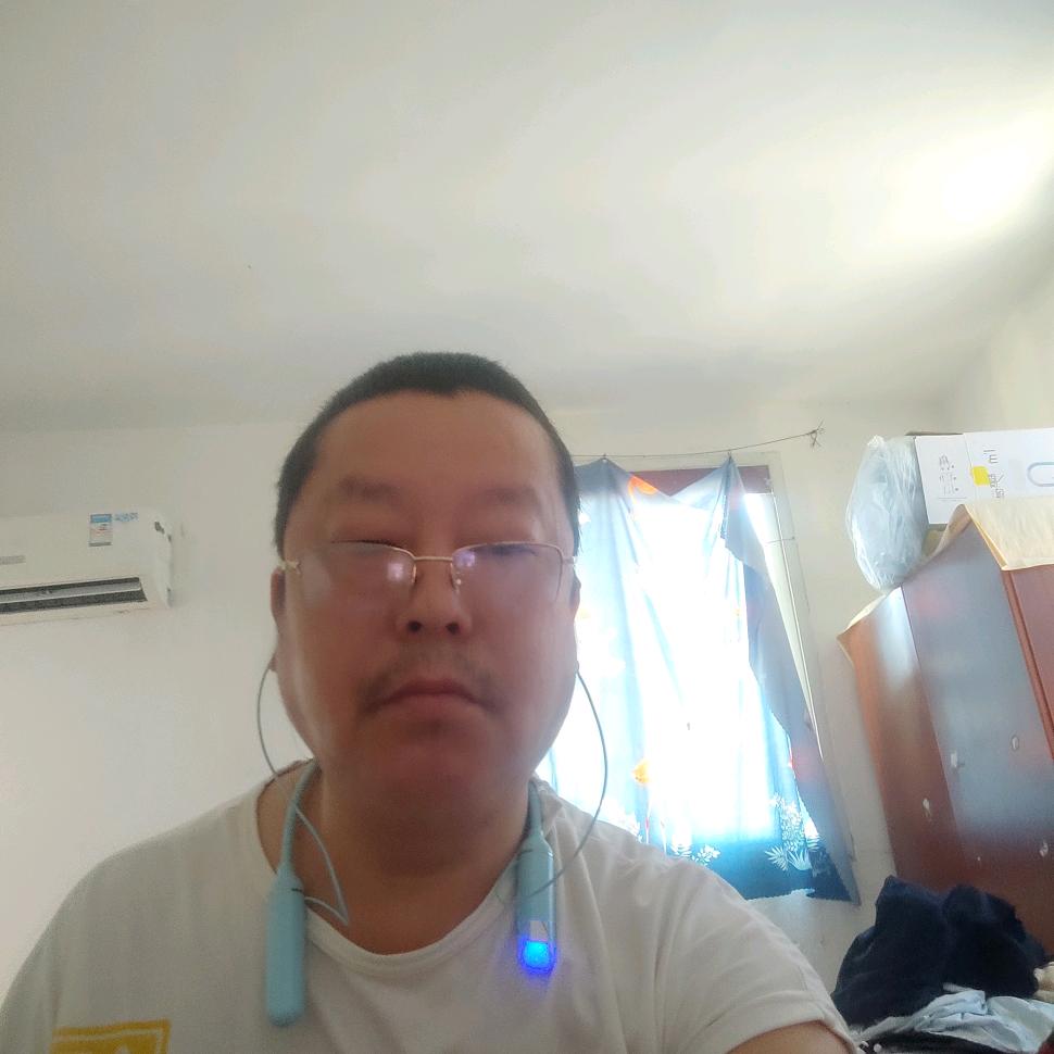 奋斗中的龙大侠