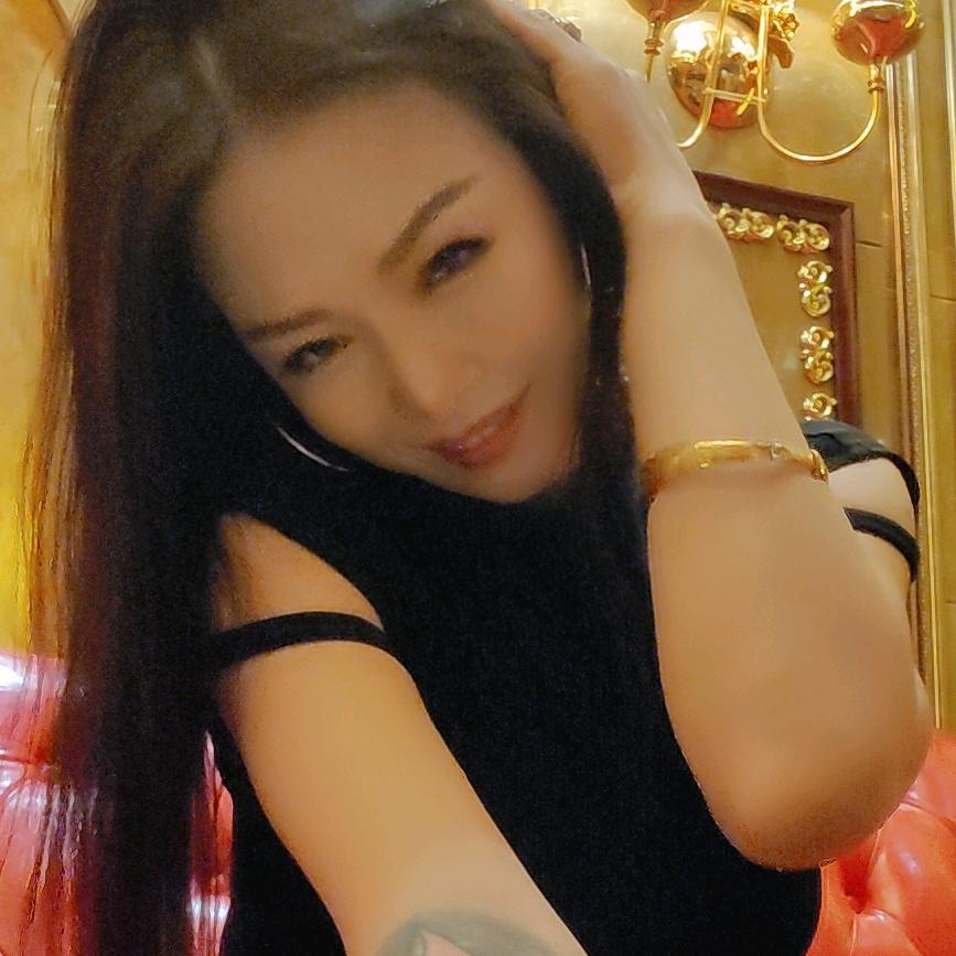 努力颖子