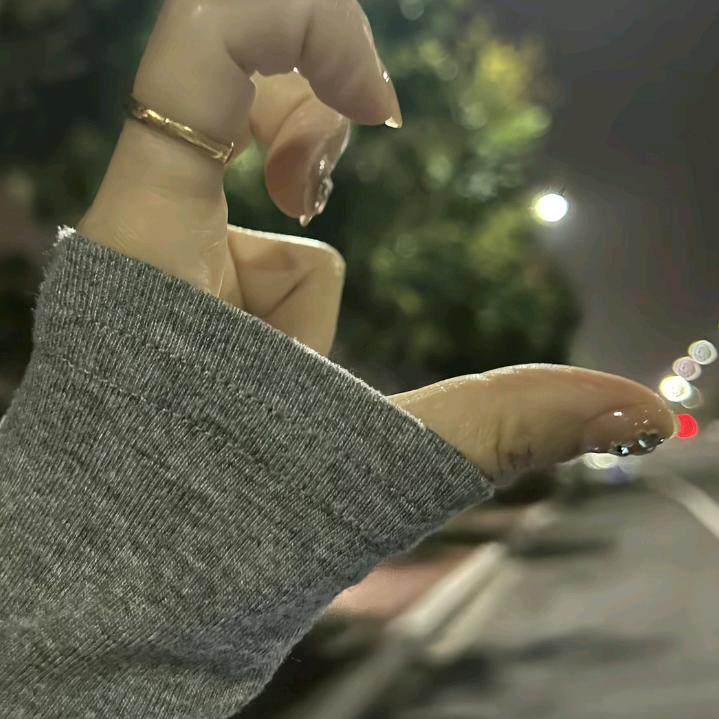 小媳妇