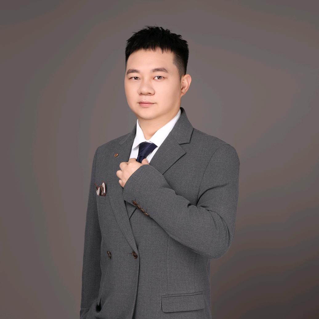 小邓砥砺前行