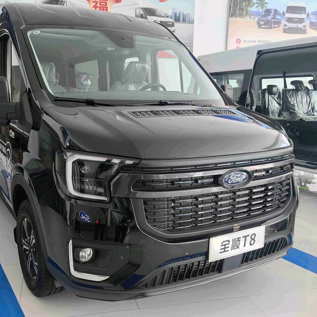 成都轻客T8-胖哥