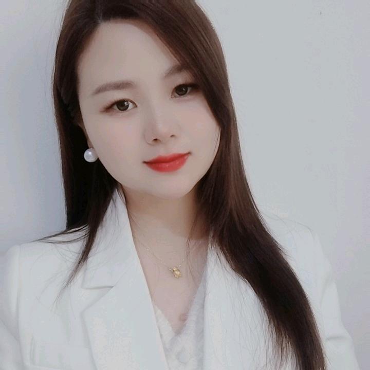 爱尚美，黄蓉